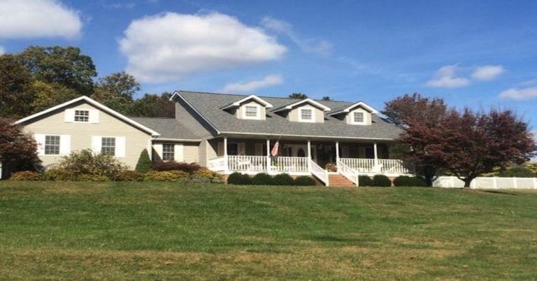 Why You Need A Roofing Company Near Me
